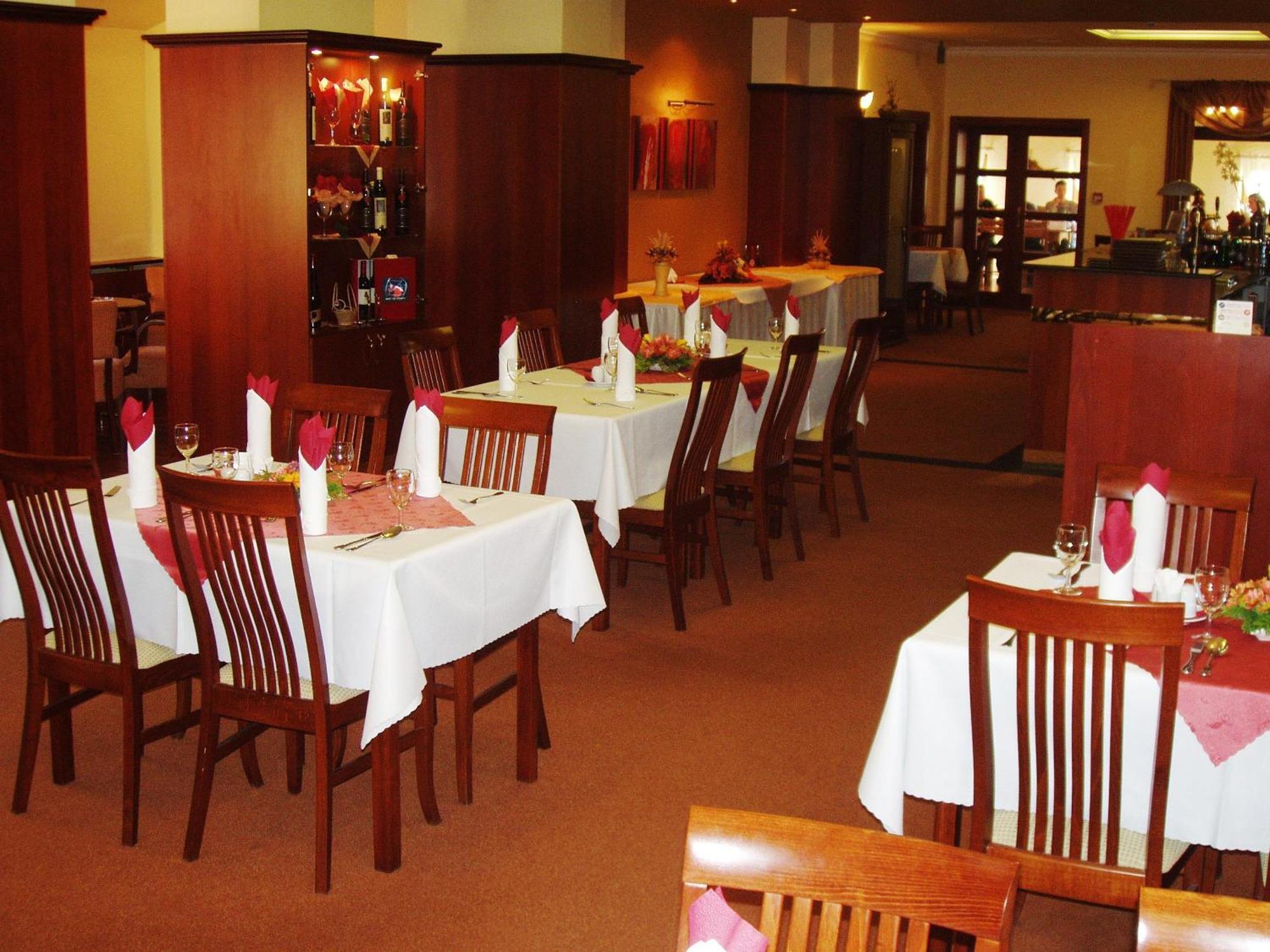 Staré Hory Hotel Altenberg מראה חיצוני תמונה