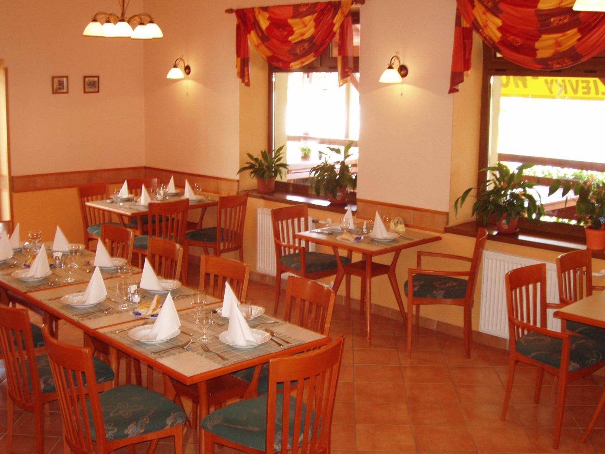 Staré Hory Hotel Altenberg מראה חיצוני תמונה
