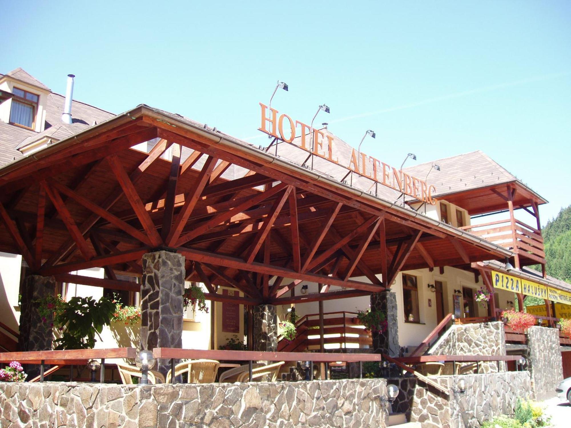 Staré Hory Hotel Altenberg מראה חיצוני תמונה